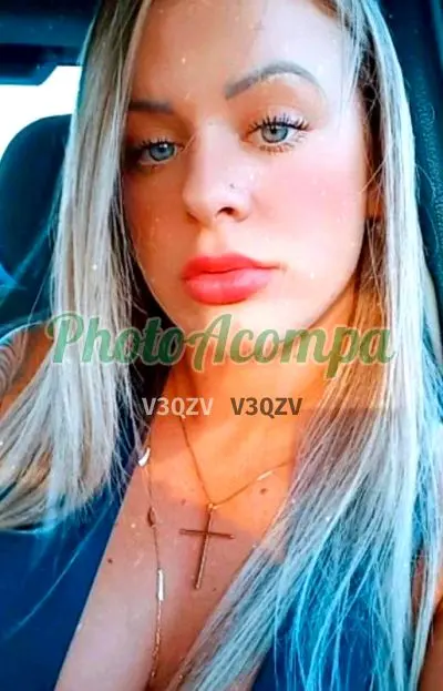 Capa do perfil de Monise