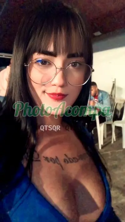 Capa do perfil de Raquel