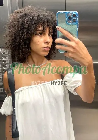Capa do perfil de Leyssa