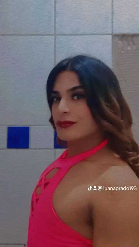 Capa do perfil de Luanna prado