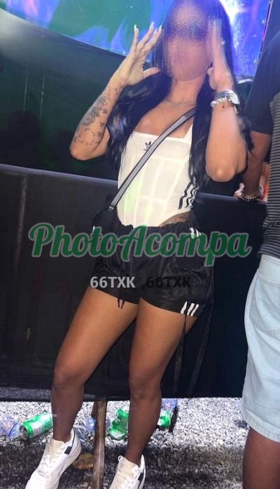 Capa do perfil de Hilary Garcia