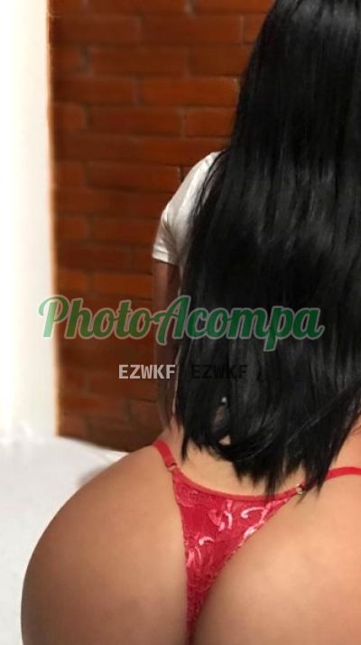 Capa do perfil de Luiza Bueno Fotos Reais