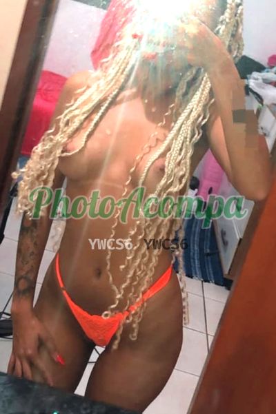 Capa do perfil de Mylena Almeida