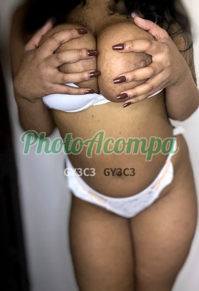 Capa do perfil de Vitória
