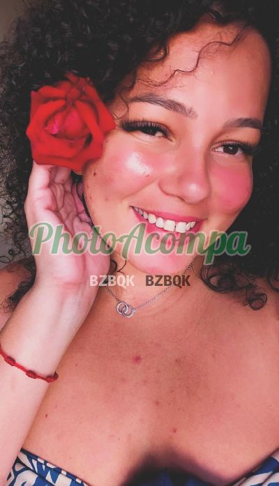 Capa do perfil de Vivi
