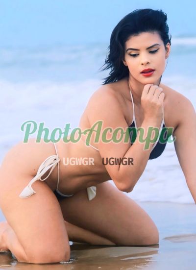 Capa do perfil de Leticia Almeida