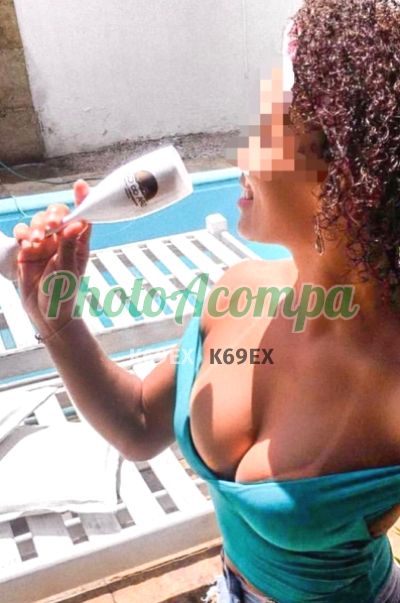 Capa do perfil de Anna Mineira