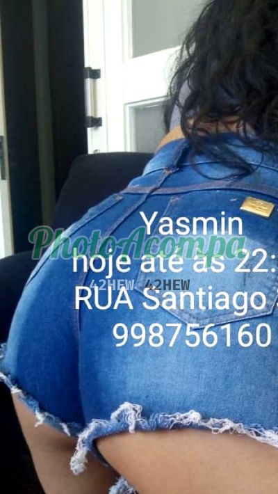 Capa do perfil de Yasmin Santiago