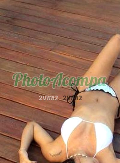 Capa do perfil de Lara