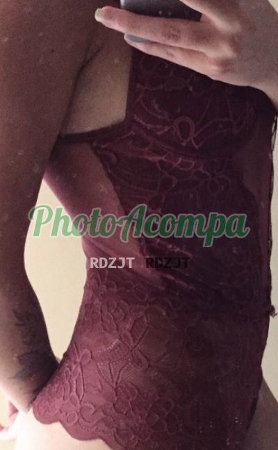 Capa do perfil de Manuela