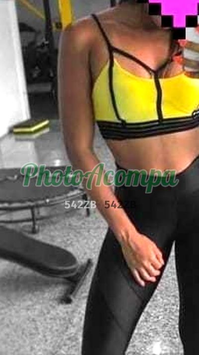 Capa do perfil de Karol