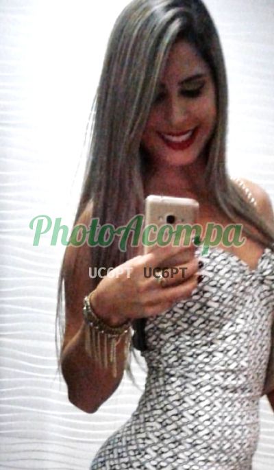 Capa do perfil de Mariana Carvalho