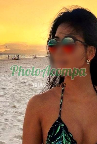 Capa do perfil de Lara Galvão