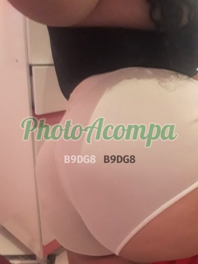 Capa do perfil de Morena Santos