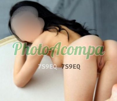 Capa do perfil de Luiza Ferraz