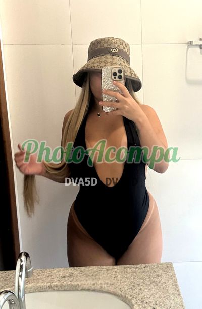 Capa do perfil de Vitória