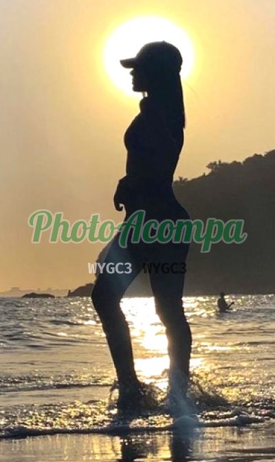 Capa do perfil de Clara Guedes