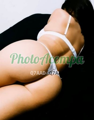 Capa do perfil de Amanda Ferraz