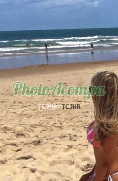 Capa do perfil de Karol Becker