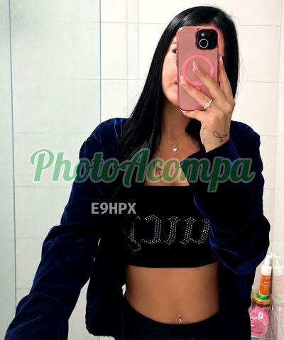 Capa do perfil de Julia Duarte