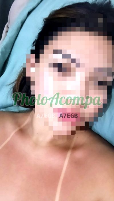Capa do perfil de Camila Marquês