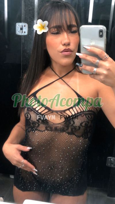 Capa do perfil de Isadora
