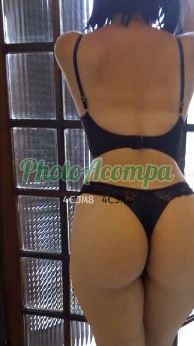 Capa do perfil de Milleny Souza
