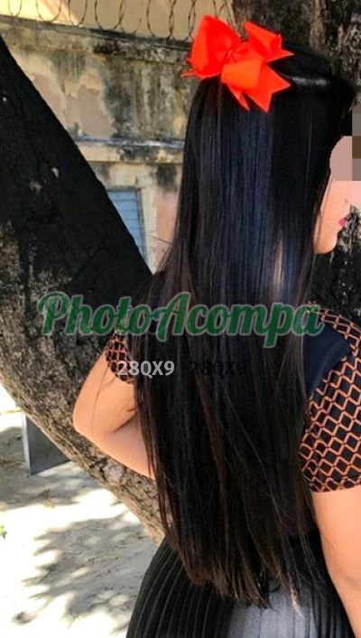 Capa do perfil de Layla Loise