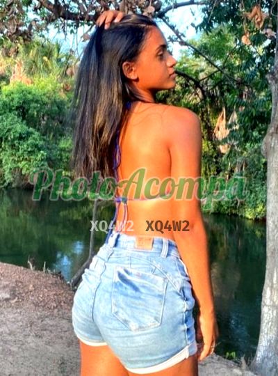 Capa do perfil de Rafaela Santos