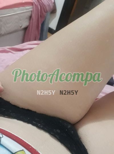 Capa do perfil de Flávia