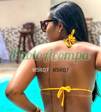 Capa do perfil de Alecxia