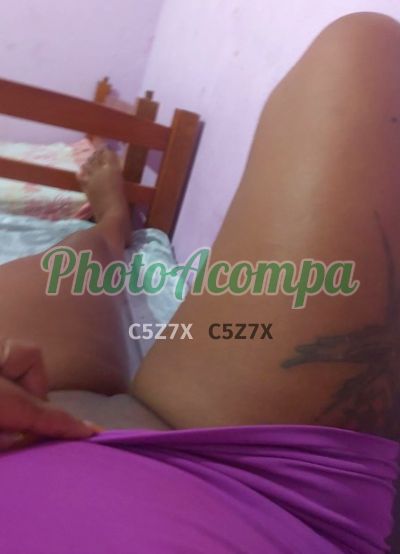 Capa do perfil de Vanessa