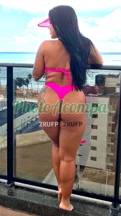 Capa do perfil de Lua Carvalho