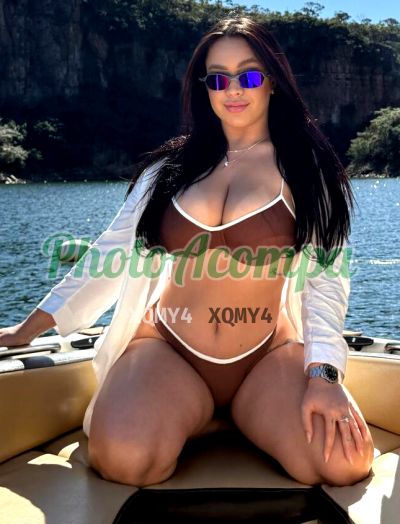 Capa do perfil de Elóa Montenegro