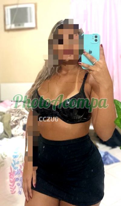 Capa do perfil de Letícia