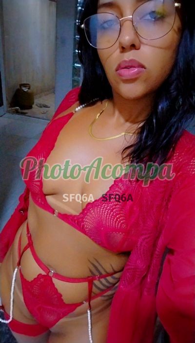 Capa do perfil de Renata Romaroff
