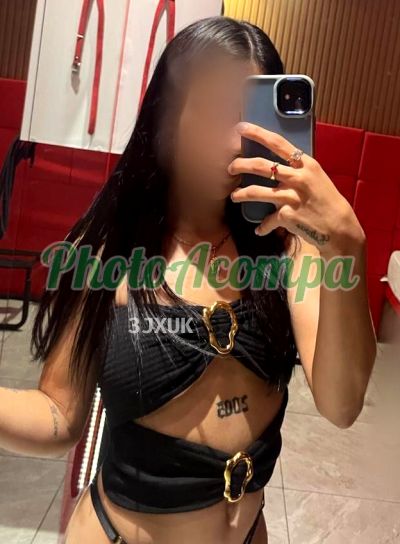 Capa do perfil de Souza Laiara