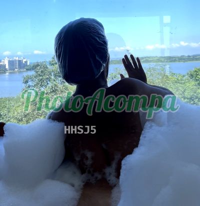 Foto 2 de Kiara Montenegro, acompanhante em Macaé - RJ
