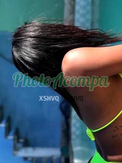 Capa do perfil de Vanessa