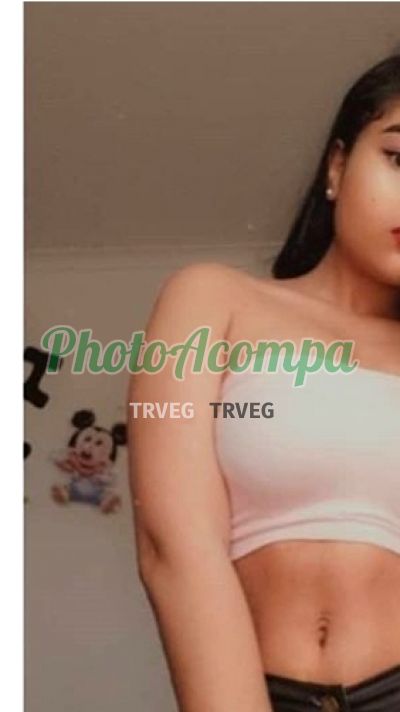 Capa do perfil de Lívia