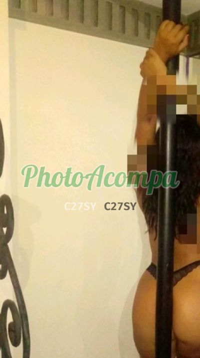 Capa do perfil de Amanda Lopes