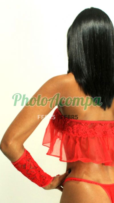 Capa do perfil de Aline Amaral