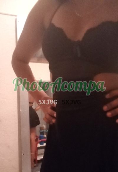 Capa do perfil de Karol