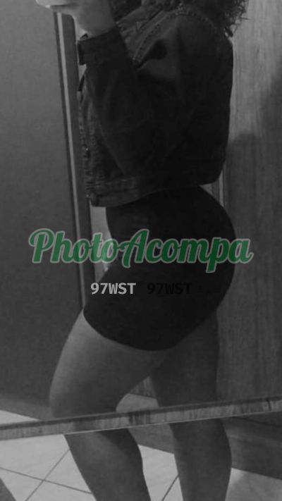 Capa do perfil de Bia