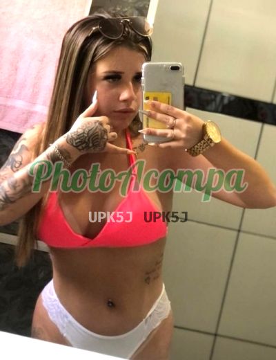 Capa do perfil de Camilinha
