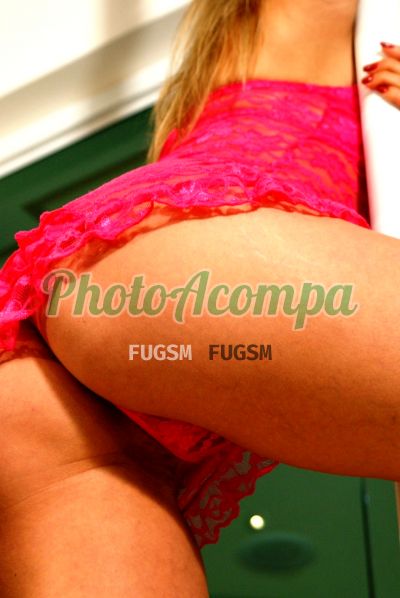 Capa do perfil de Rubí