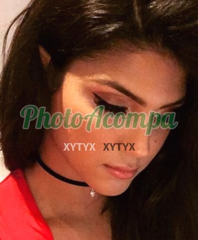 Capa do perfil de Livia Paige