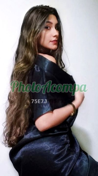 Capa do perfil de Paola