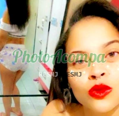 Capa do perfil de Mirella