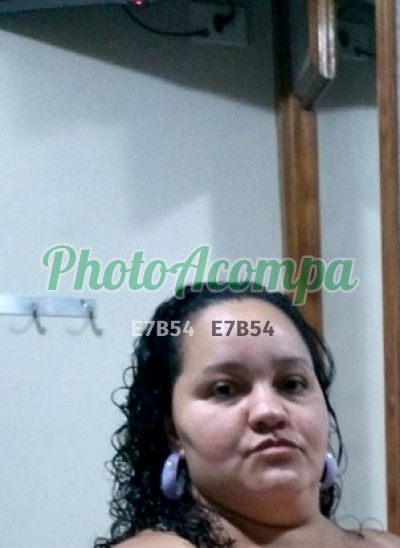 Capa do perfil de Kely